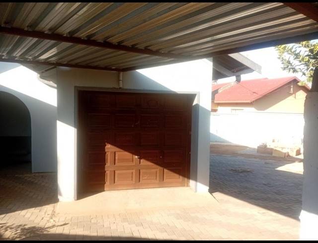 3 BEDROOM HOUSE FOR SALE IN SOSHANGUVE K